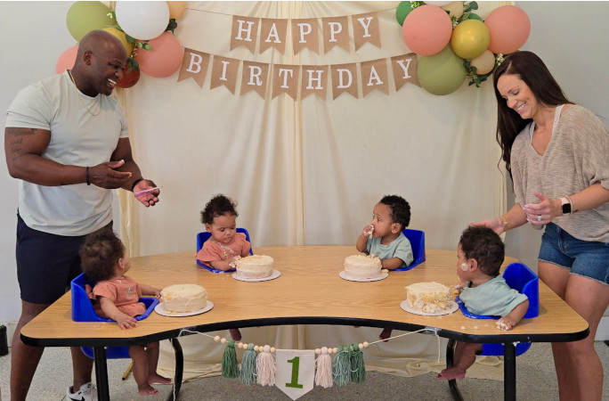 Bryant quads smashing their cakes at bday party