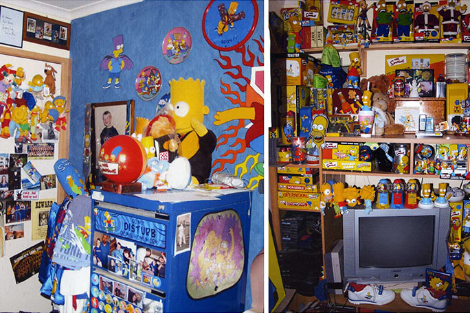 the largest collection of the simpsons memorabilia