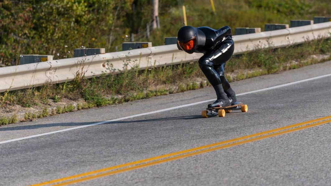 Watch this skateboarder travel at an incredible 91 mph at gravity sports event