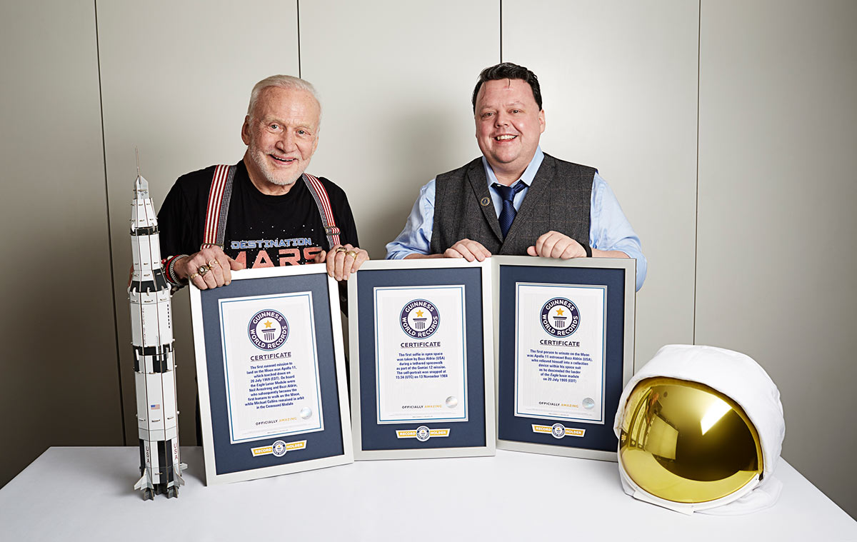 Buzz Aldrin and GWR Editor-in-Chief Craig Glenday in 2016