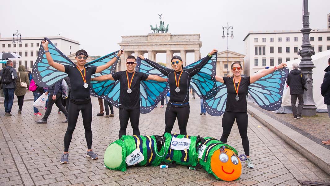 BMW Berlin Marathon: Six fun-runners enter the record books