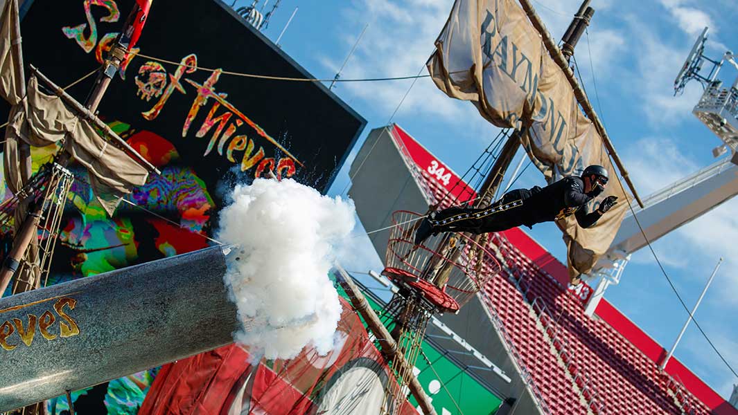 Human cannonball is shot out of pirate cannon to celebrate new Xbox game, Sea of Thieves