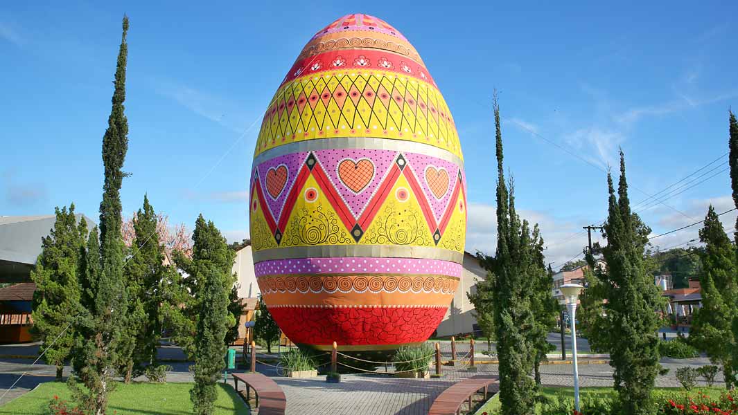 Giant multicoloured Easter egg towers over Brazilian town