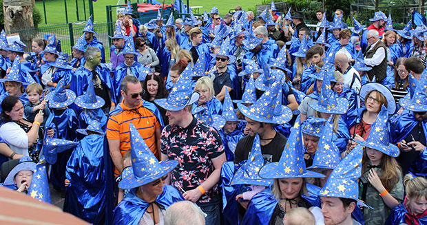 Largest-gathering-of-people-dressed-as-wizards_tcm25-452349.jpg