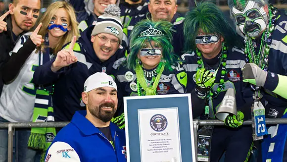 60 Record-Breaking Moments: When Seattle Seahawks fans created an  earthquake