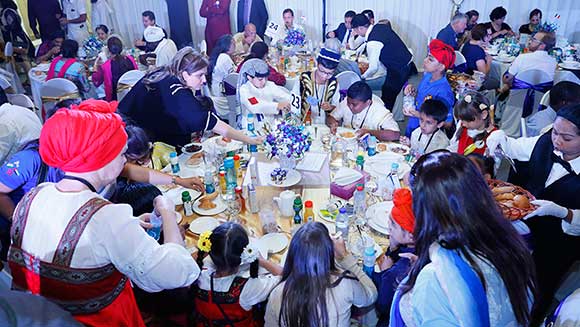 Dubai Gurudwara celebrates diversity by hosting record-breaking breakfast event