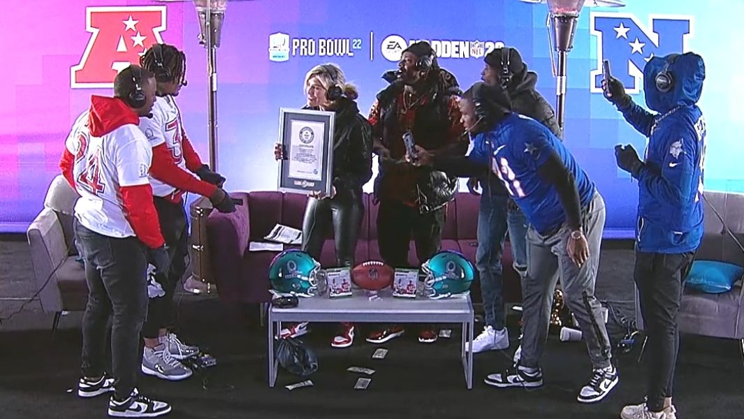 Massive projection of EA SPORTS Madden NFL 22 breaks Guinness World Records title