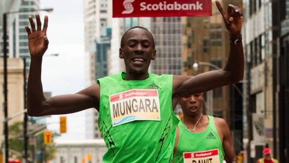 New world records set at Toronto Marathon
