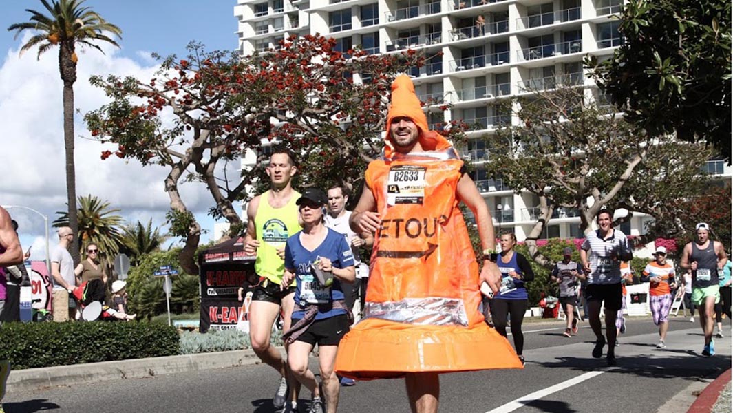 LA Marathon runner emerges record holder in trying to promote traffic safety