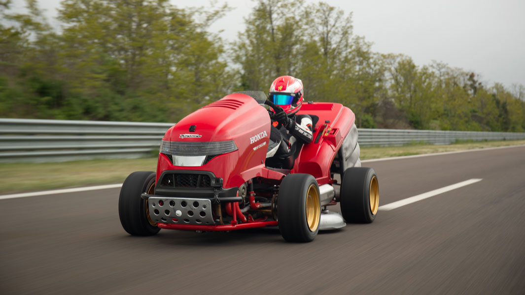 Honda’s Mean Mower V2 speeds onto the cover of Guinness World Records 2021
