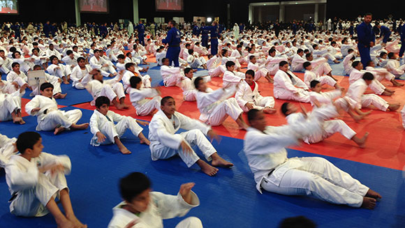First National Sports Day in UAE sees thousands set new record for enormous jiu-jitsu lesson