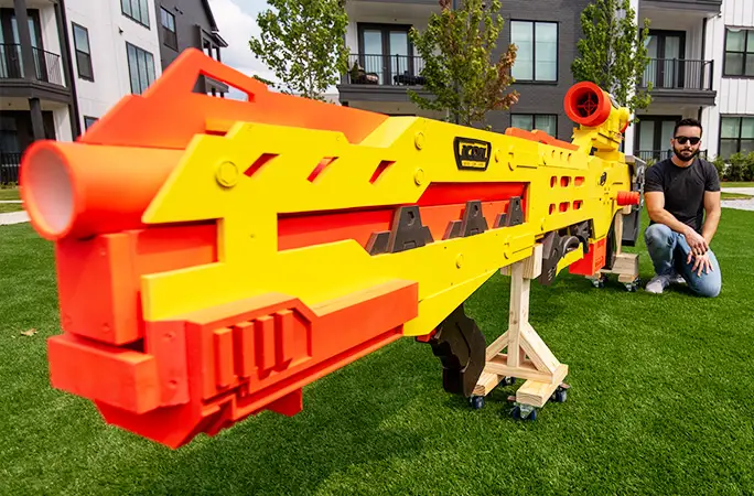 THE BIGGEST NERF IN THE WORLD ! ( 10 KG ) 