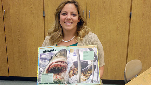 American school teacher finds her amazing shark photo in Guinness World Records 2016