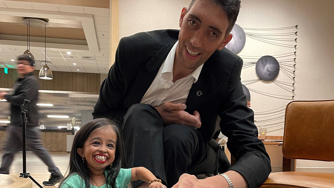 World's tallest man and shortest woman reunite in America for top secret project