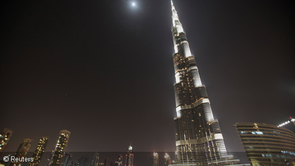 Burj-skyscraper-day-Article-580-327