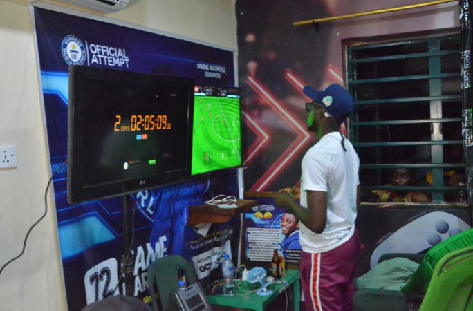 Gaming marathon record in process