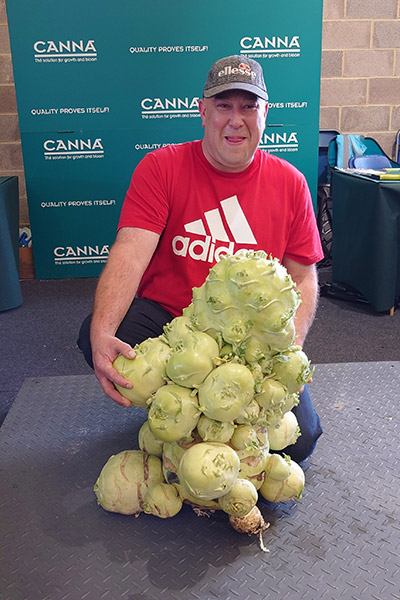 heaviest kohlrabi, grown by Chris Marriott