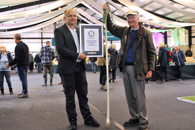 longest leek, grown by Peter Glazebrook