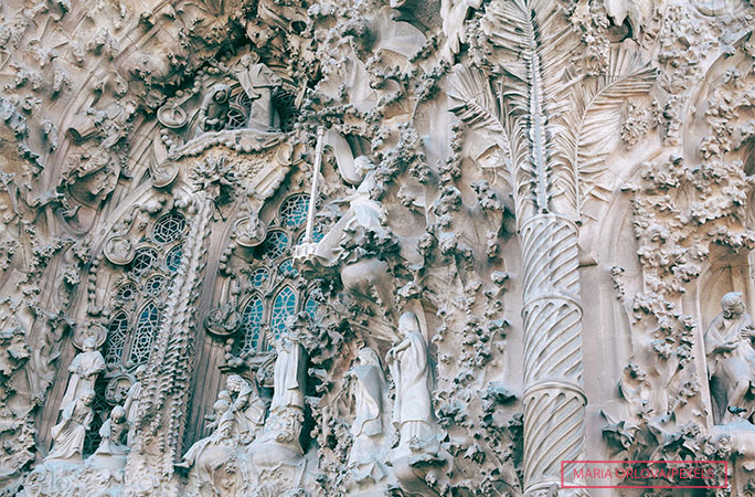 The Gothic architecture up close in La Sagrada Familia
