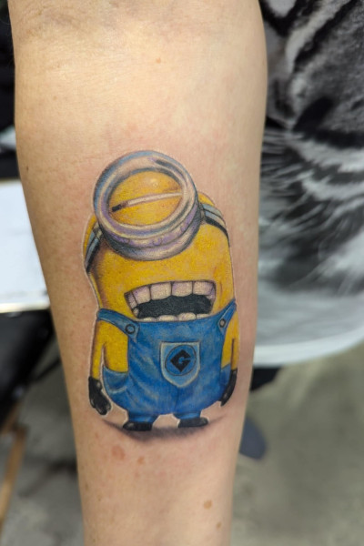 Liesl's Minion forearm tattoo
