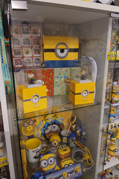 Liesl's crystal minions