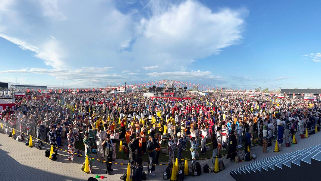 Panoramic view of the largest bon dance