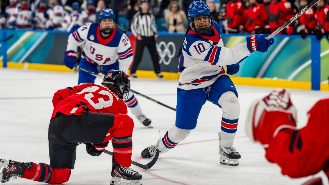 Laila Edwards taking a shot on the Canadian goalie