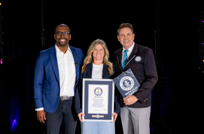 Microsoft leadership team smiling with GWR