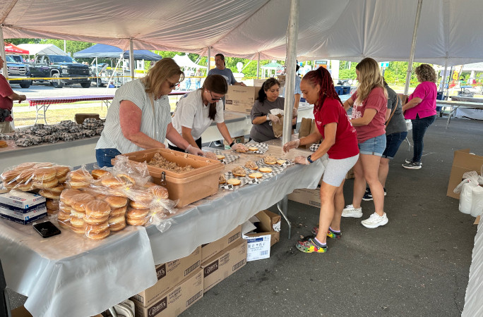 Assembling the sandwiches
