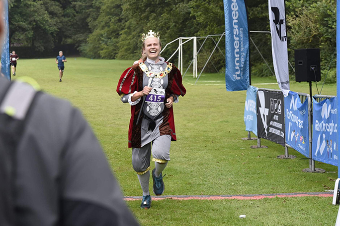 Fastest marathon dressed as a monarch - Virgin Money London Marathon 2021 Fastest marathon dressed as a monarch - Virgin Money London Marathon 2021