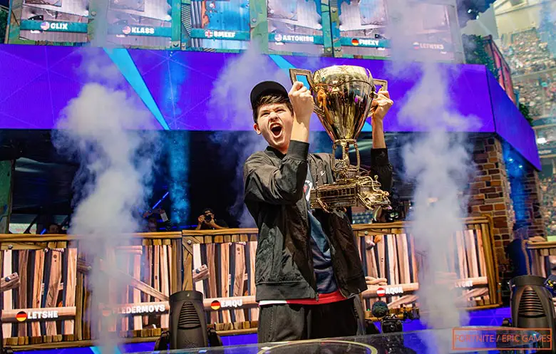 First Solo player to become Fortnite World Champion