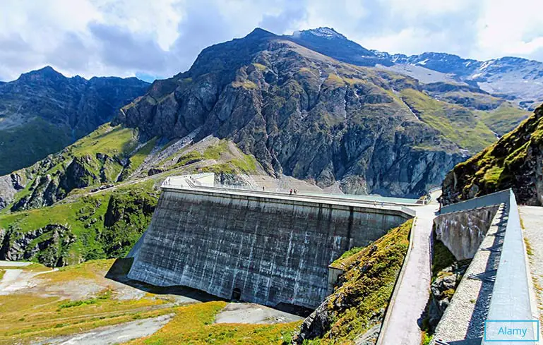 Highest concrete dam